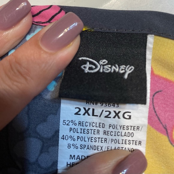 Disney Winnie & Piglet Scrub top Size 2XL - Picture 3 of 4